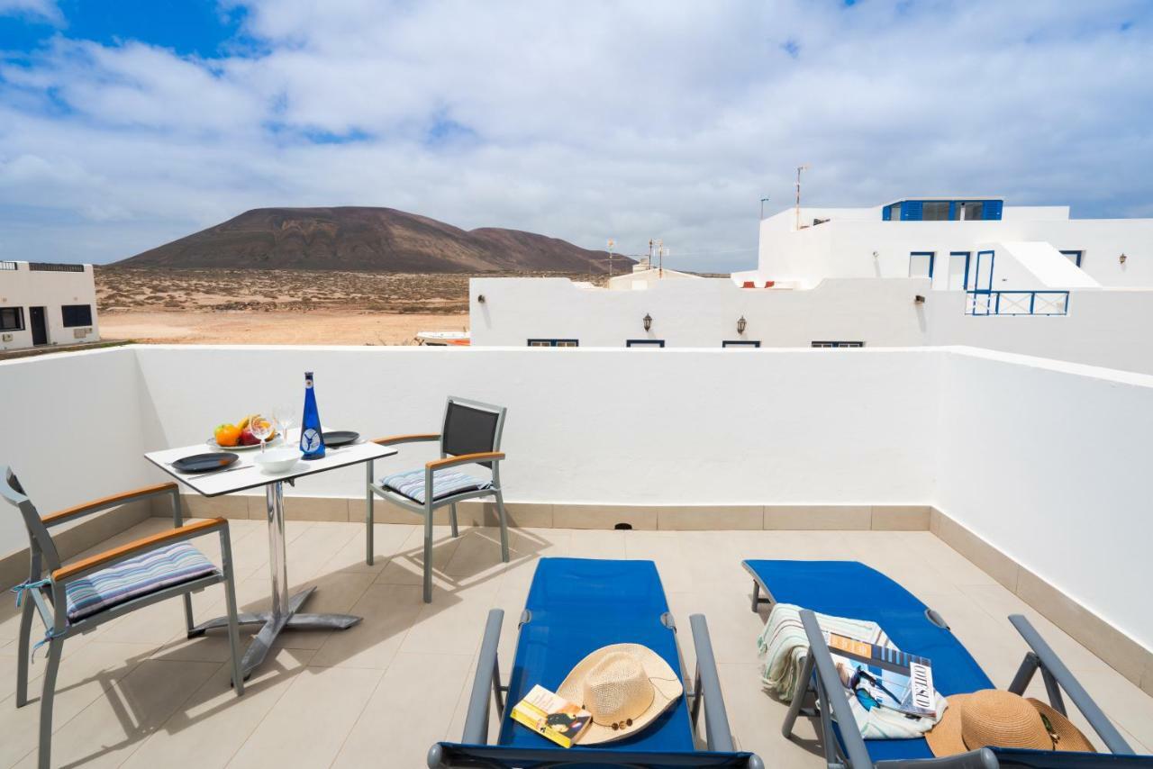 Remos De La Graciosa Apartment *